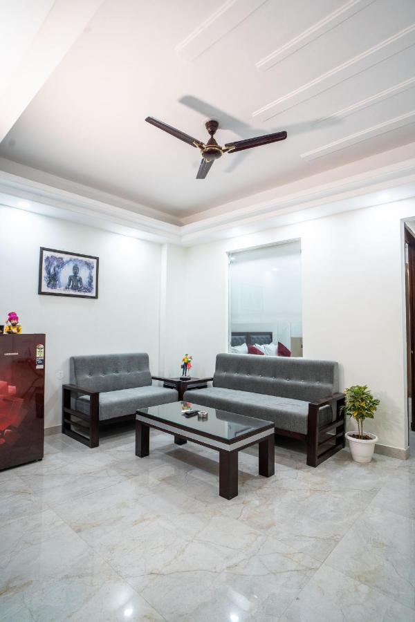 The Lodgers 1 Bhk Serviced Apartment Golf Course Road Gurgaon Exterior photo