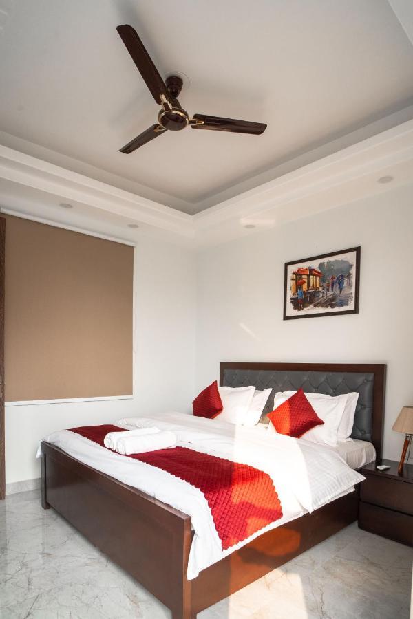 The Lodgers 1 Bhk Serviced Apartment Golf Course Road Gurgaon Exterior photo